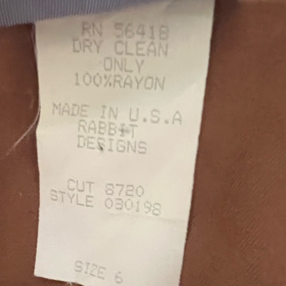 Rabbit Rabbit Rabbit
Vintage Rabbit Designs
Tailored Style Rust Dress NWOT - Picture 6 of 9